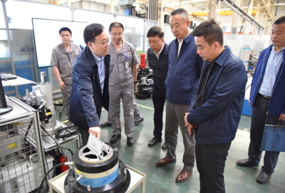 吳永杰出席央企助力吉林振興發(fā)展座談會(huì)并深入在吉企業(yè)調(diào)研新產(chǎn)品技術(shù)開發(fā)工作