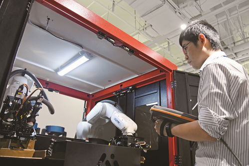 鐘樓數字經濟云奔潮涌 數碼產品驅動產業新變革